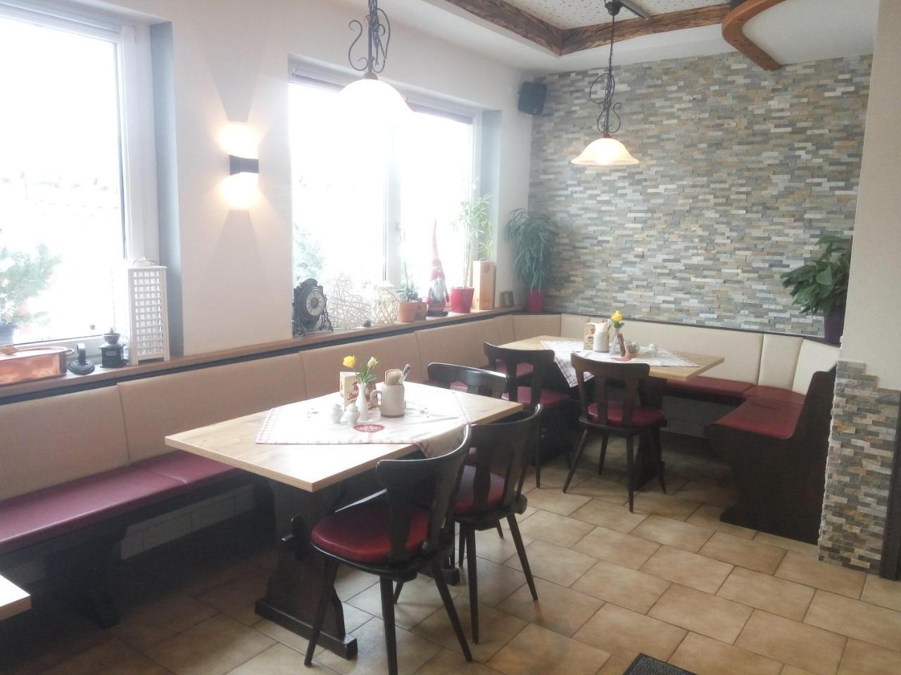Fraenkischer Hof --- Hotel In Pegnitz --- Schlabecks Fraenkischer Hof Extérieur photo